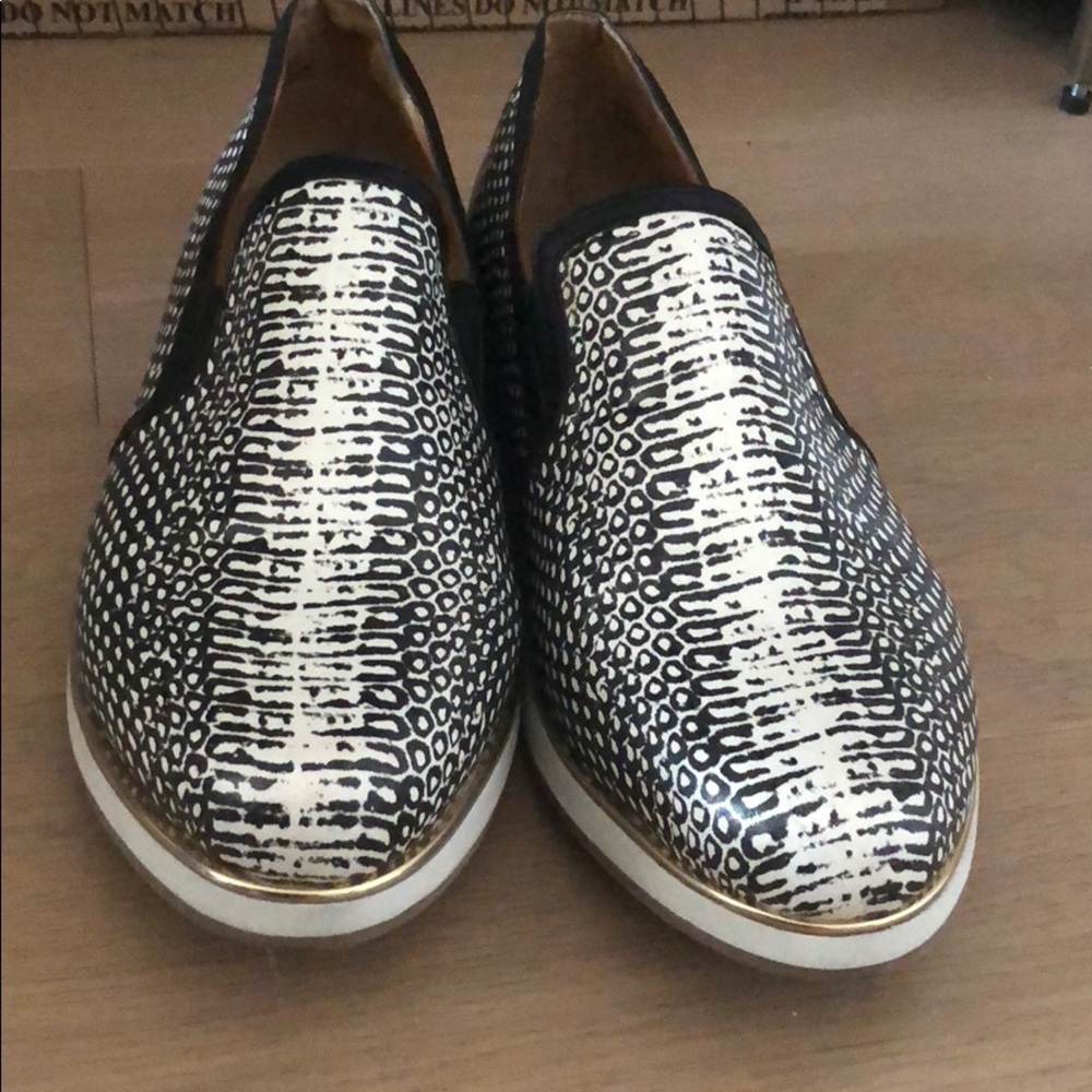 Report signature LF Flats